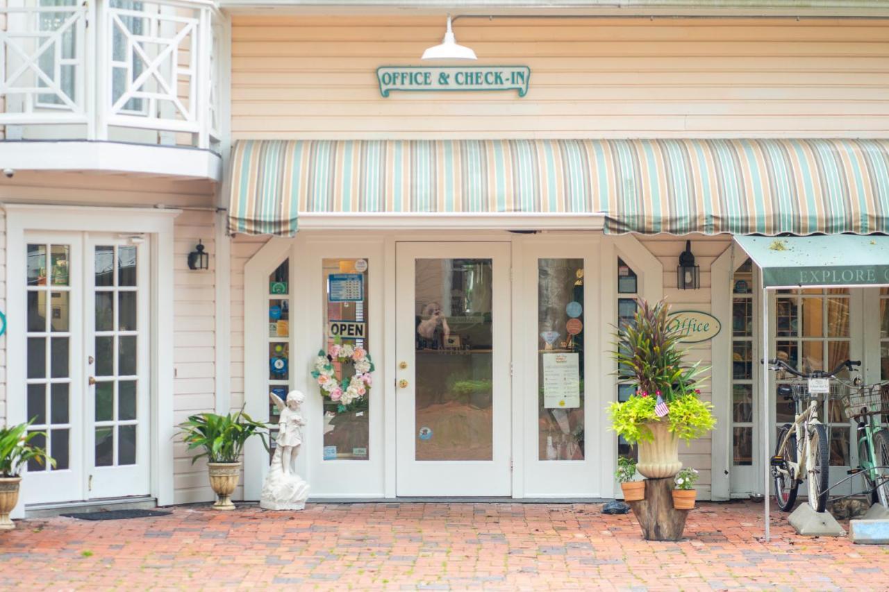 Sweetwater Branch Inn 盖恩斯维尔 外观 照片